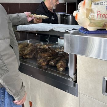Tacos Don Juan - Counter with all the pork cuts - Tacos Near Me - México, D.F., DIF Tacos Don Juan - Counter with all the pork cuts - Tacos Near Me - México, D.F., DIF