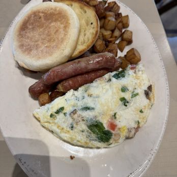 Round Island Kitchen - Breakfast & Brunch Near Me - Mackinac Island, Michigan Round Island Kitchen - Breakfast & Brunch Near Me - Mackinac Island, Michigan