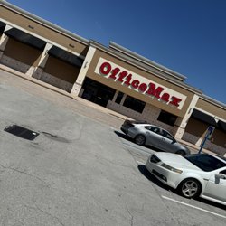 Officemax - Front