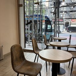 Seating area Seating area