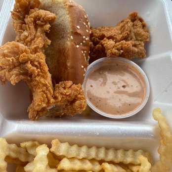 Raising Cane's Chicken Fingers - Fast Food Near Me - Charlottesville, Virginia Raising Cane's Chicken Fingers - Fast Food Near Me - Charlottesville, Virginia