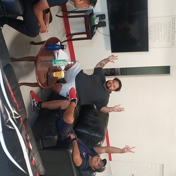 424 Auto Collision - Meet the staff they treat you like family!! - Auto Repair Near Me - Los Angeles, California