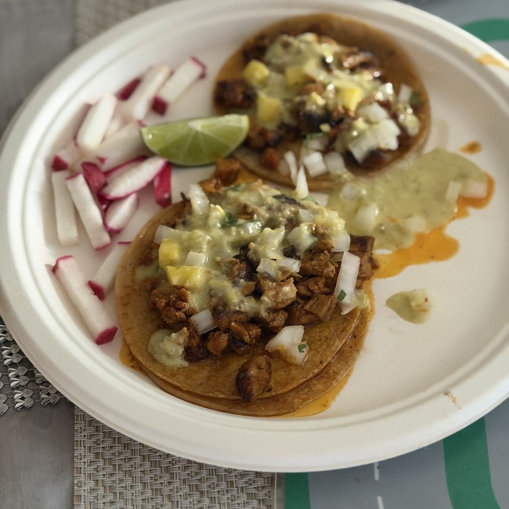 El Califas Tacos - Al pastor spicy tacos - Mexican Near Me - San Ramon, California El Califas Tacos - Al pastor spicy tacos - Mexican Near Me - San Ramon, California