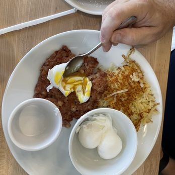 Eggsquisite Cafe - Corned beef hash, poached eggs, (done perfect!)  hash browns and French toast - Breakfast & Brunch Near Me - Sherman, Texas