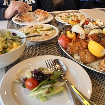 M’dakhan - Salad, mixed platter with seafood and meat - Breakfast & Brunch Near Me - Bridgeview, Illinois