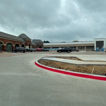 The UPS Store - UPS store has major construction going on. The entrance is located to the right of The Bodybar. - Printing Services Near Me - Plano, Texas The UPS Store - UPS store has major construction going on. The entrance is located to the right of The Bodybar. - Printing Services Near Me - Plano, Texas