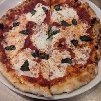 TAVERNA - Margarita Pizza - Italian Near Me - Jacksonville, Florida TAVERNA - Margarita Pizza - Italian Near Me - Jacksonville, Florida