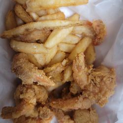 Captain Hooks Fish & Chicken - Fried shrimp