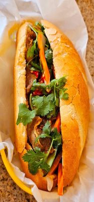 Van Banh Mi by null