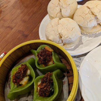 Koi Palace - Spinach & Shrimp dumplings topped with "XO sauce" idk what that sauce is but it tastes amazing. Super yummy - Dim Sum Near Me - Milpitas, California Koi Palace - Spinach & Shrimp dumplings topped with "XO sauce" idk what that sauce is but it tastes amazing. Super yummy - Dim Sum Near Me - Milpitas, California