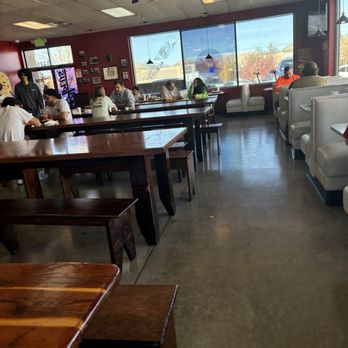 Pizza Plus - 21 customers for buffet - Pizza Near Me - Sparks, Nevada