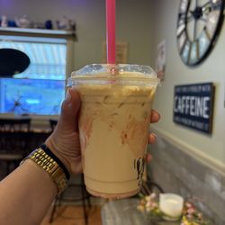 Central Coffee Shoppe - Strawberry shortcake latte