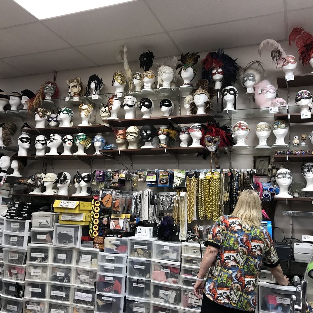 Echoes of Time - Used, Vintage & Consignment Near Me - Virginia Beach, Virginia