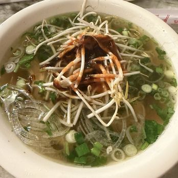 Sandwich Pho Reel - Chicken pho with bean sprouts - Noodles Near Me - Houston, Texas Sandwich Pho Reel - Chicken pho with bean sprouts - Noodles Near Me - Houston, Texas