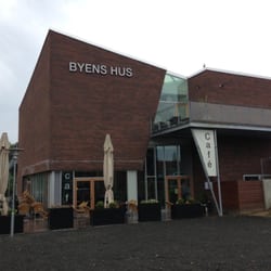 Byens Cafe - The café is on the bottom floor of a modern building that also houses the city library.