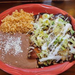 Enchiladas - cheese although the menu was for chicken