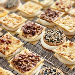 Angel N Evil - Nut cookies