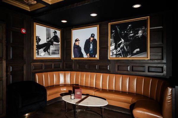 Still G.I.N. Lounge By Dre and Snoop by null