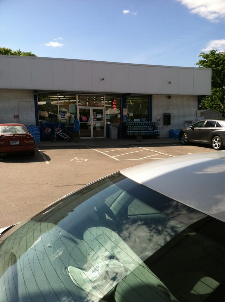 WATERTOWN FUEL & FOOD Updated October 2024 617 Jefferson Ave SW