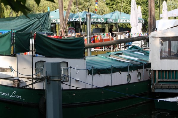 Van Loon Restaurant Boat and Shipping Company by null
