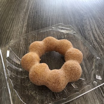 Le Creme - Churro mochi donut - Desserts Near Me - San Jose, California