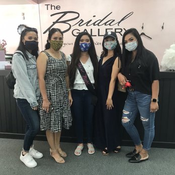 The Bridal Gallery - Super fun day celebrating Linna! - Bridal Near Me - Salem, Oregon