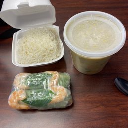 Lunch special green curry with chicken and order of fresh rolls with peanut sauce. Lunch special green curry with chicken and order of fresh rolls with peanut sauce.