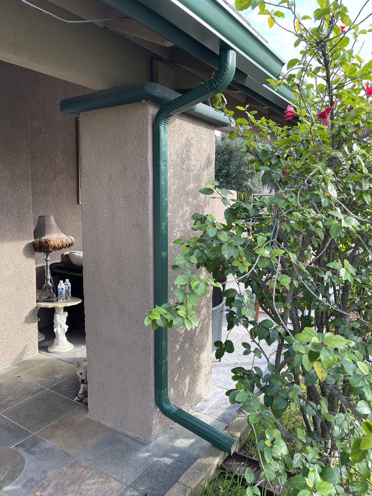 Slide of Rancho Rain Gutters