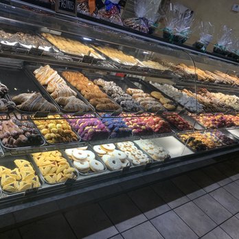 Chompie's - Pastries - Delis Near Me - Scottsdale, Arizona