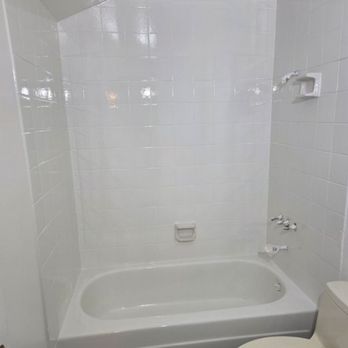 G And D Reglazing - Refinishing Services Near Me - Tustin, California