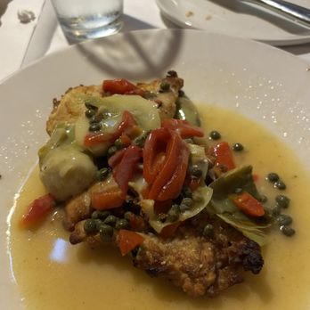 D'Agnese's at White Pond Akron - Piccata Chicken - Italian Near Me - Akron, Ohio D'Agnese's at White Pond Akron - Piccata Chicken - Italian Near Me - Akron, Ohio