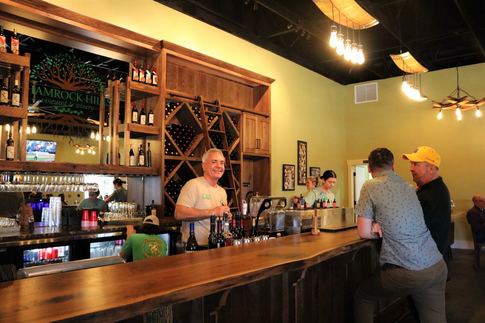 Shamrock Hills Vineyard & Winery - vineyard in Excelsior Springs, MO