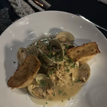 Vic’s - Clam Tagliolini - Italian Near Me - Las Vegas, Nevada Vic’s - Clam Tagliolini - Italian Near Me - Las Vegas, Nevada
