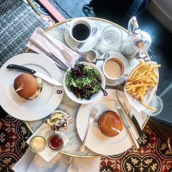 Benoit - Brunch cheese burger - French Near Me - New York, New York