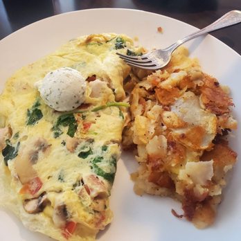 Lady C’s - Daddy Omlette - Breakfast & Brunch Near Me - Tarzana, California Lady C’s - Daddy Omlette - Breakfast & Brunch Near Me - Tarzana, California