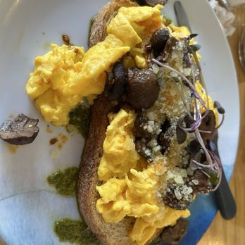 Drift Cafe - Coffee & Tea Near Me - Raleigh, North Carolina