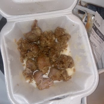 Huang's China Bistro - Greasy and unhealthy popcorn chicken - Chinese Near Me - Cornelius, North Carolina