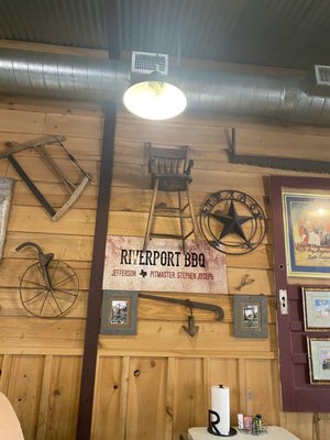 Riverport Barbecue by null