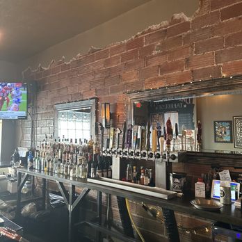 Bridgetown Taphouse - Sports Bars Near Me - Ambridge, Pennsylvania
