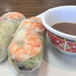 Real Pho - Sumer Rolls