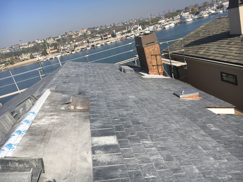 Slide of Lemus Roofing