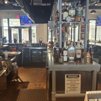 The Tipsy Taps and Grill - Bar seating - Brewpubs Near Me - Tempe, Arizona