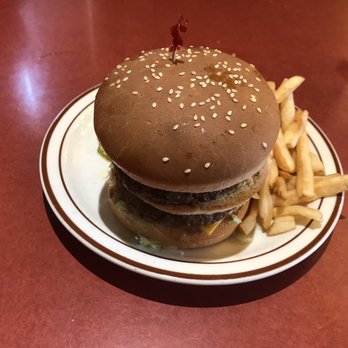 Bob’s Big Boy - I was BAMBOOZLED - American Near Me - Burbank, California