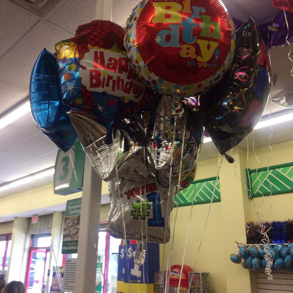 Dollar Tree - 17 balloons for my daughter 17th birthday - Discount Store Near Me - Huntington Beach, California