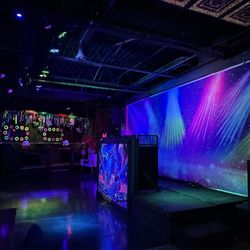 Vibe Ultra Lounge - DJ and Karaoke platform