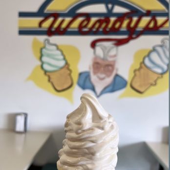 WENDY'S ICE CREAM SHOP - Updated February 2026 - 13 Reviews - 1043