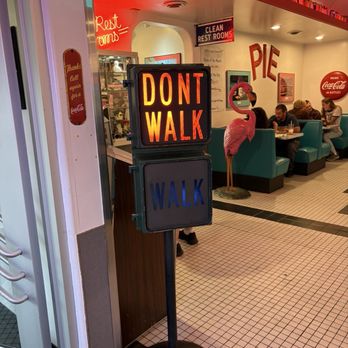 66 Diner - Diners Near Me - Albuquerque, New Mexico