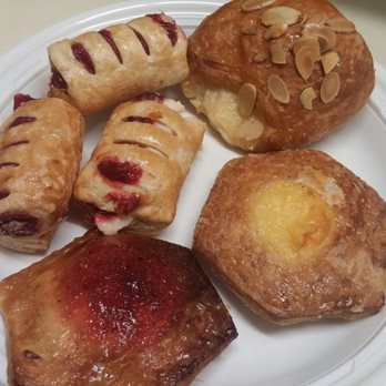 President Supermarket - Mini guava cheese bites and assorted small pastries, just $0.49 each or 3/$1.39 - Grocery Near Me - Hollywood, Florida