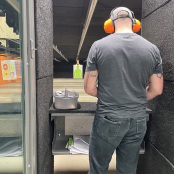 Range USA San Antonio - Range lane 16 with 686 - Gun/Rifle Ranges Near Me - San Antonio, Texas