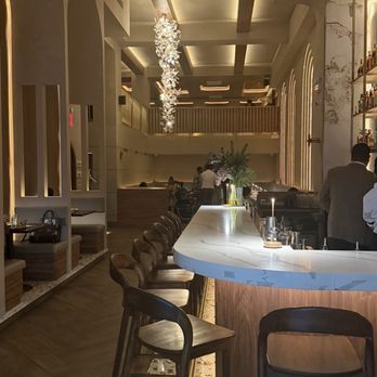 Lalyn - Inside - Thai Near Me - New York, New York